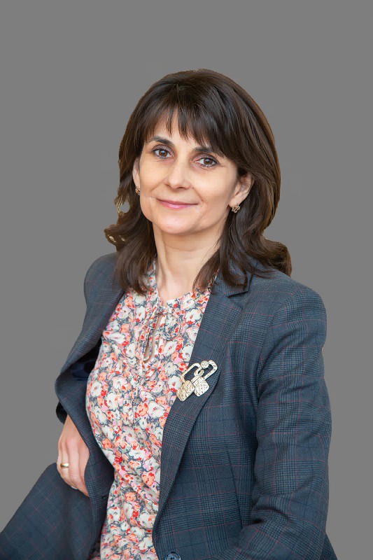 Коблова Елена Ивановна.